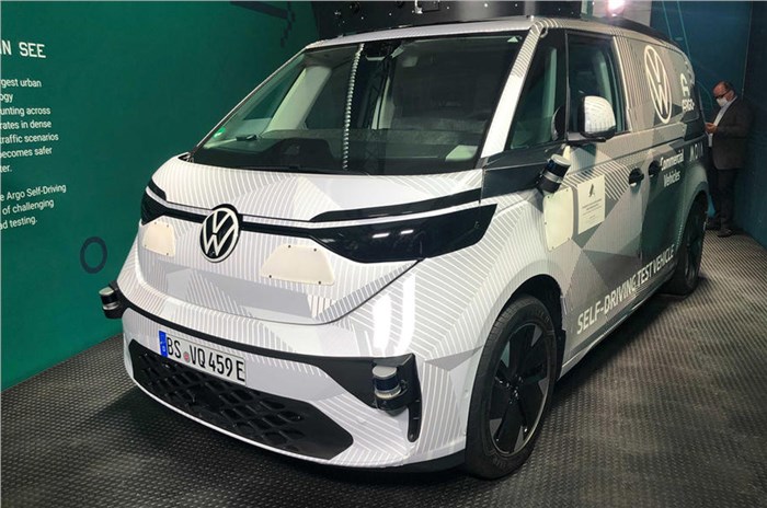 Autonomous Volkswagen ID Buzz previewed at Munich